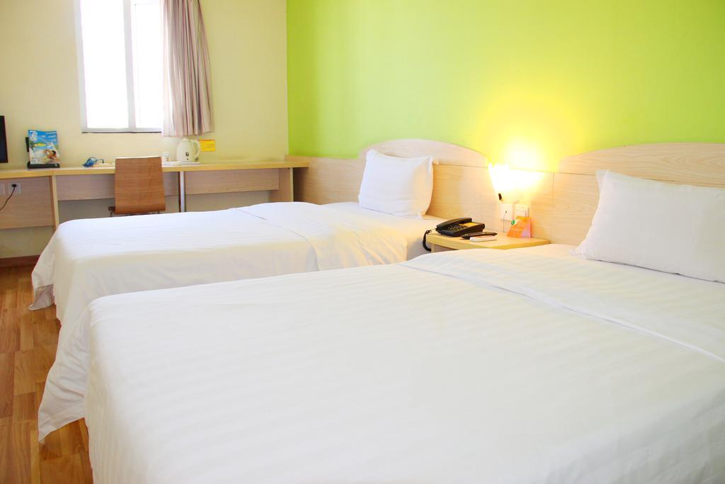 7Days Inn Zhuhai Hengqin Changlong Wanzai Port Kültér fotó