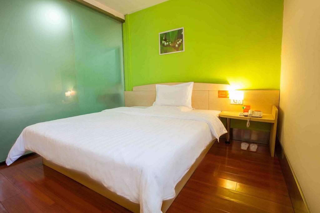 7Days Inn Zhuhai Hengqin Changlong Wanzai Port Szoba fotó